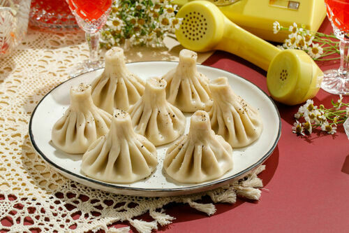 1 piece of cheese khinkali