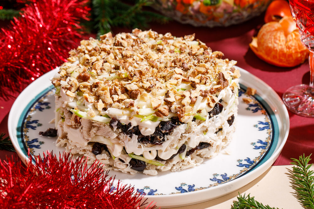 Chicken Salad with Prunes and Walnuts 1 kg