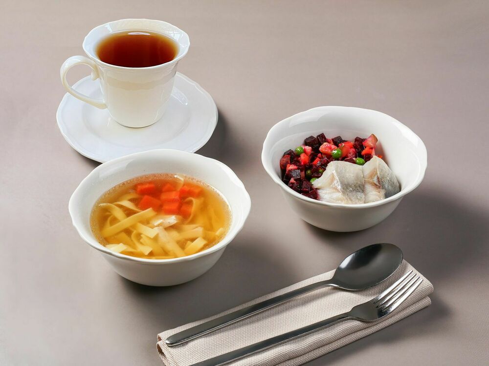 Обед 1: Салат + суп + напиток