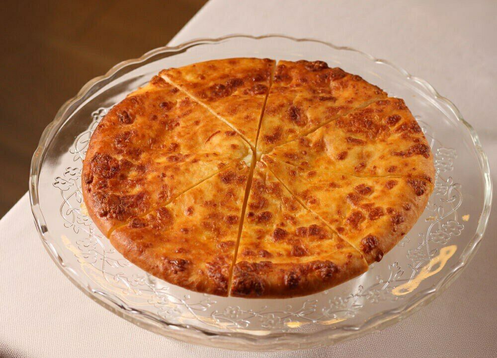 Onion and egg pie