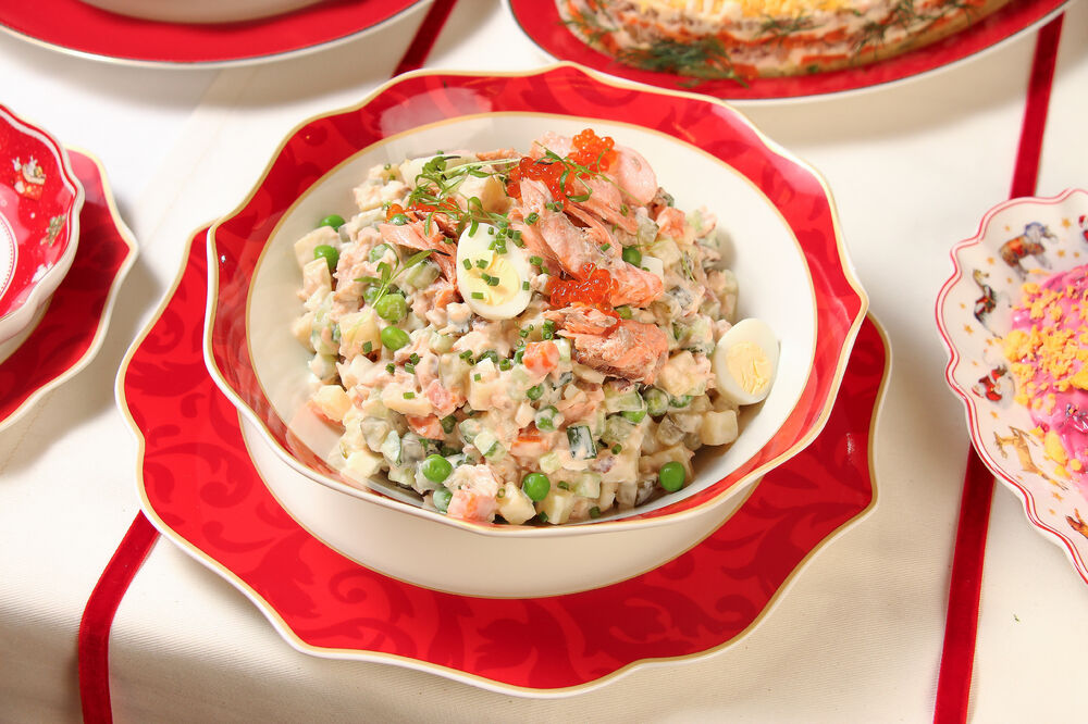 Olivier with smoked trout 1 kg