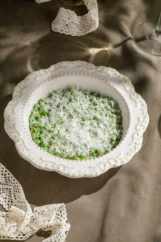 Зеленый горошек с пармезаном