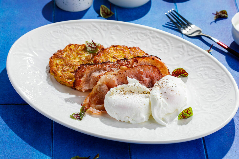  Potato pancakes with Tambov ham