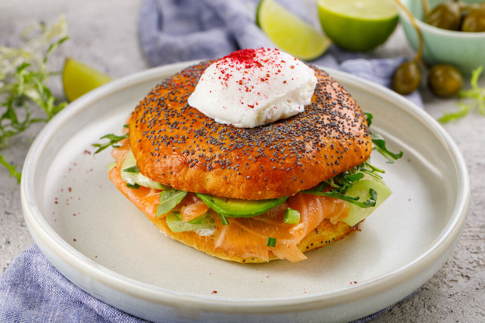 Bagel with salmon