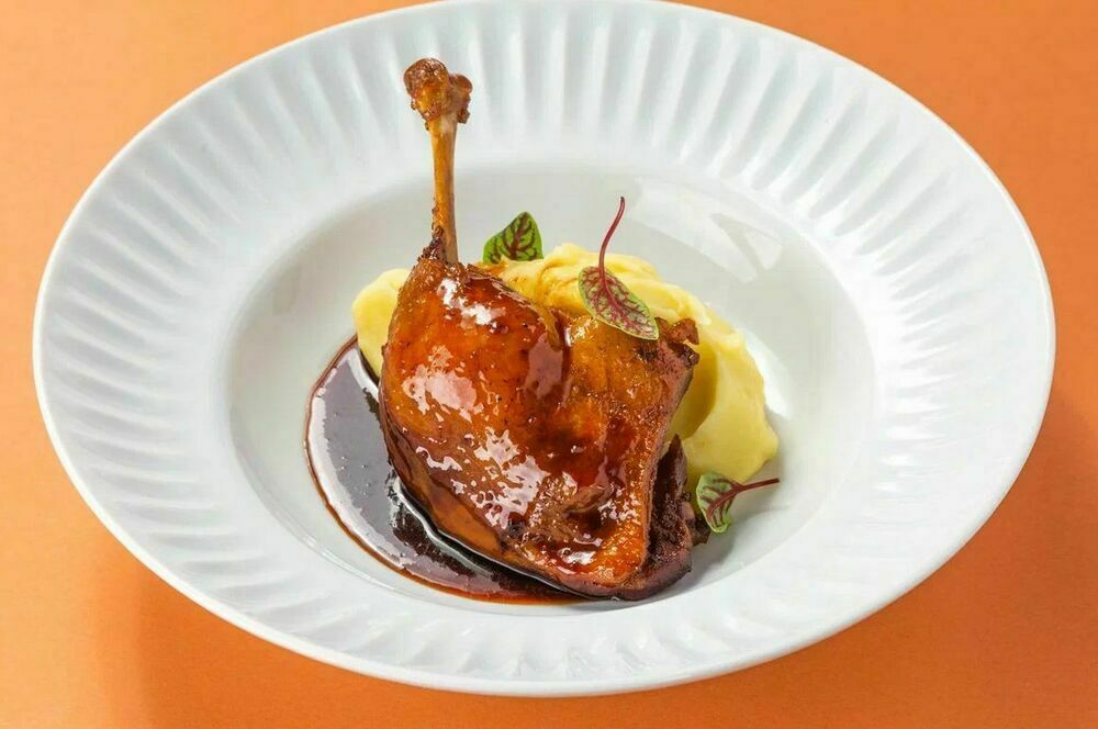 Утиная ножка конфи 