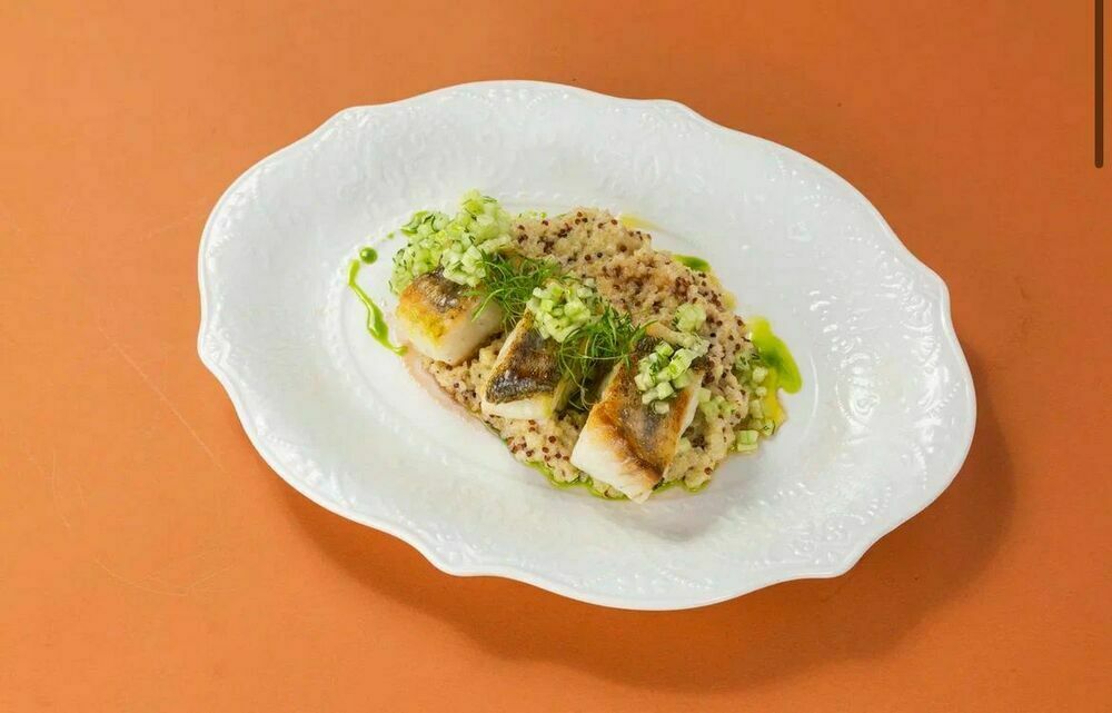 Судак с ризотто из киноа 