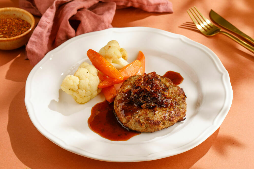  Duck patty with onion marmalade