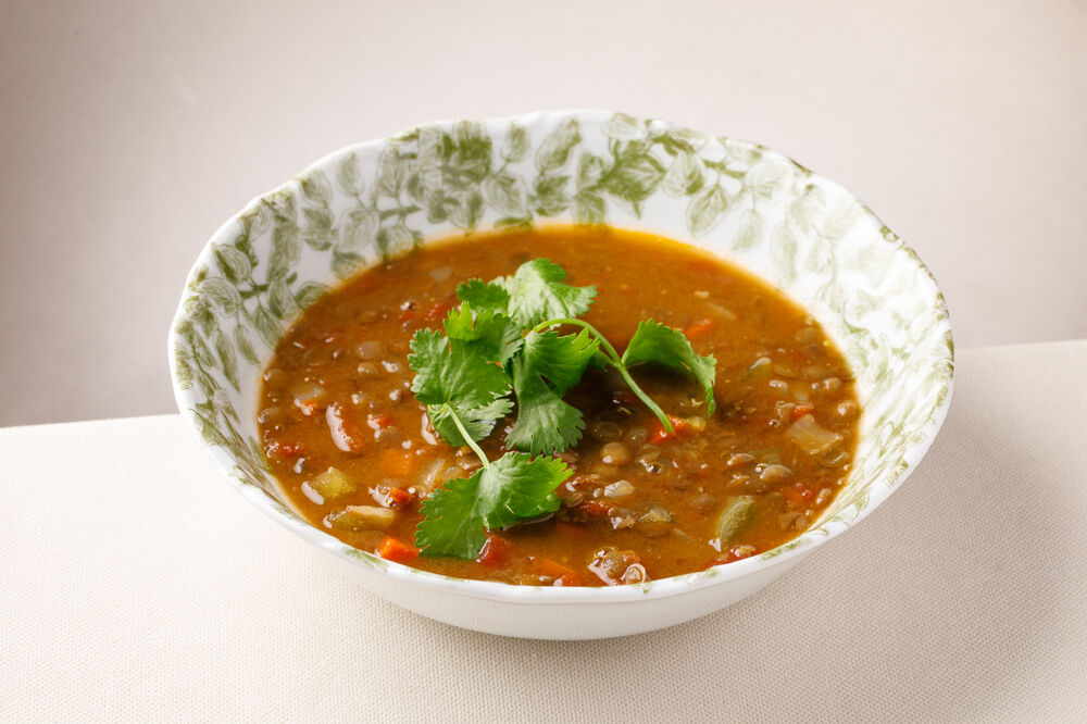 Lentil soup with salted tomatoes