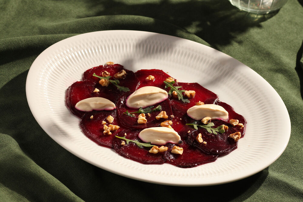 Beetroot carpaccio with tofu cream