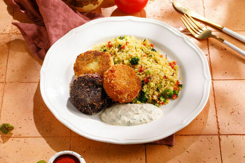 Овощные котлеты с кускусом 