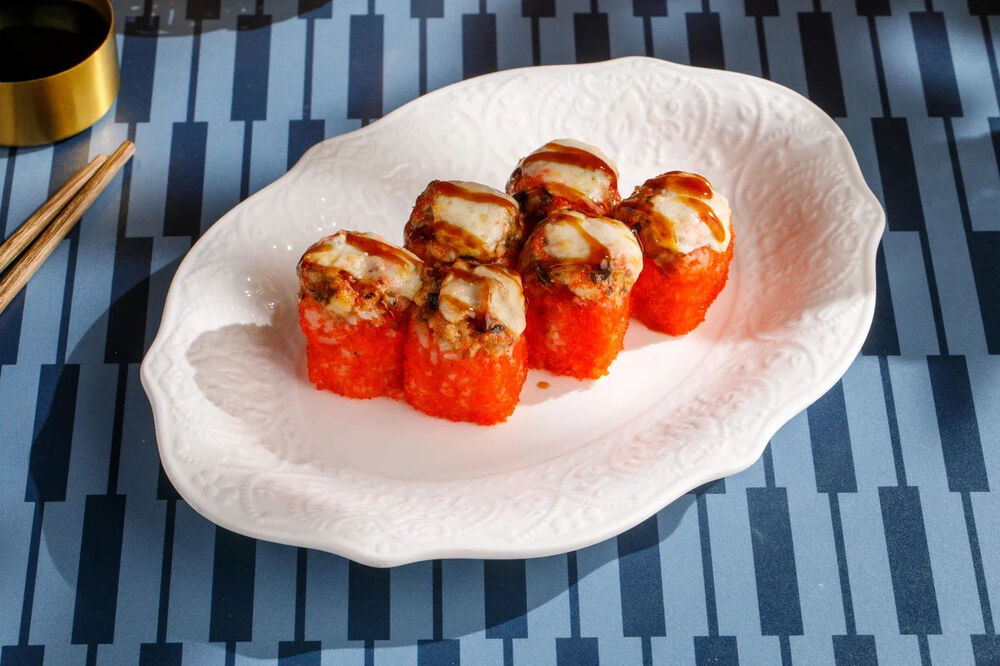 Baked California with eel