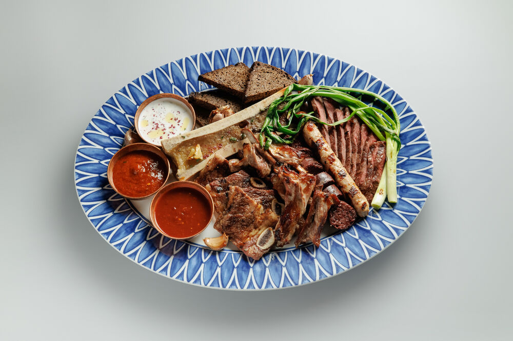 Masharabi meat plateau