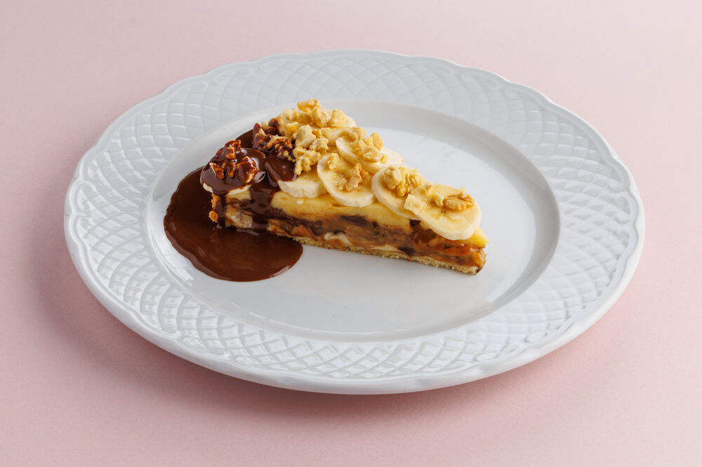 Banana cake