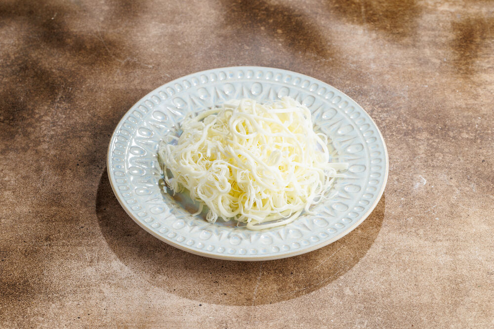 Cheчил cheese 100 g