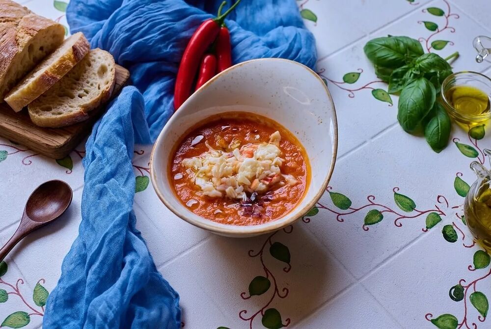 Гаспачо с крабом 