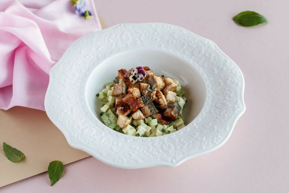Eel tartare with apple