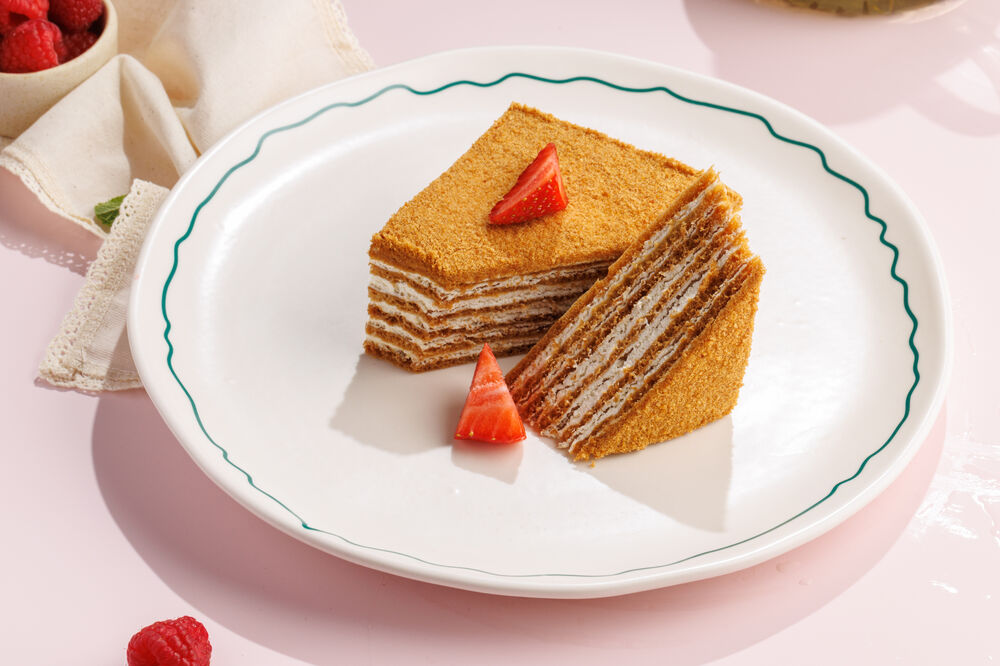 Honey cake