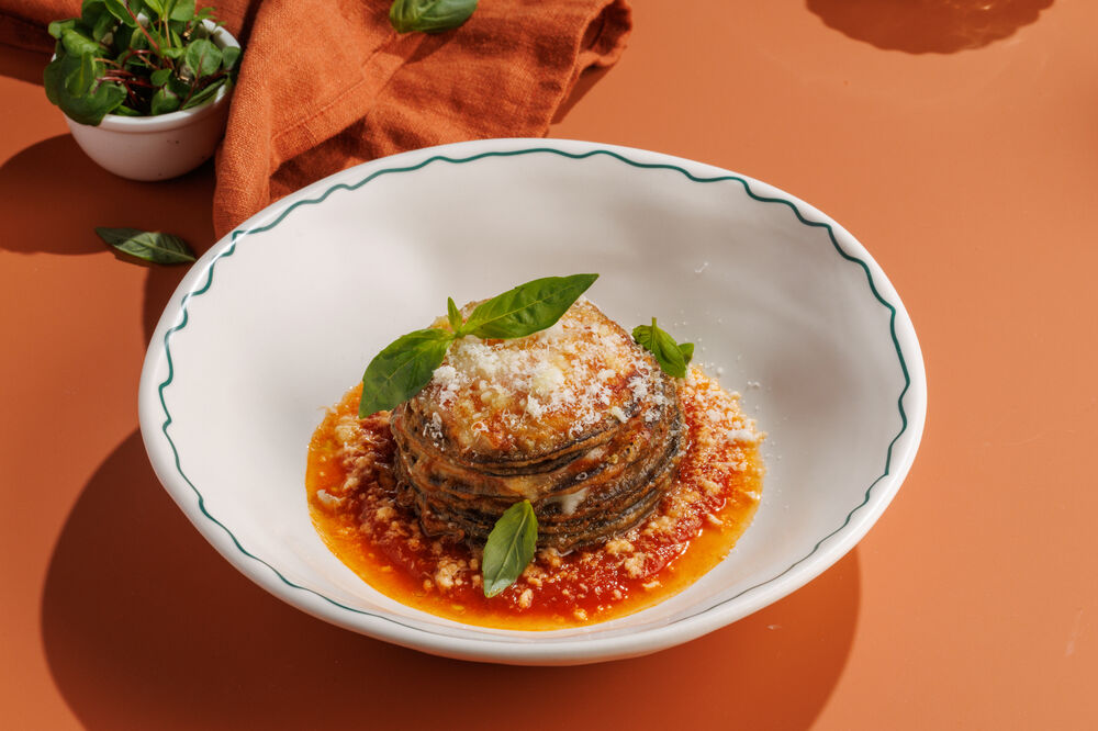 Puffed eggplant with mozzarella