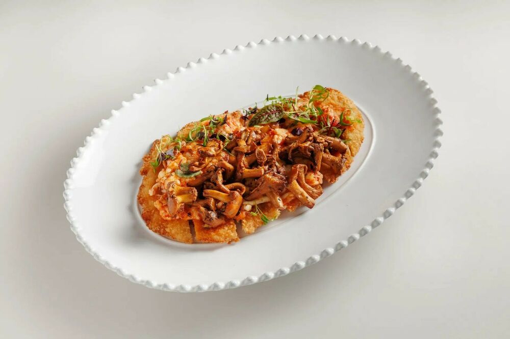 Schnitzel with chanterelles