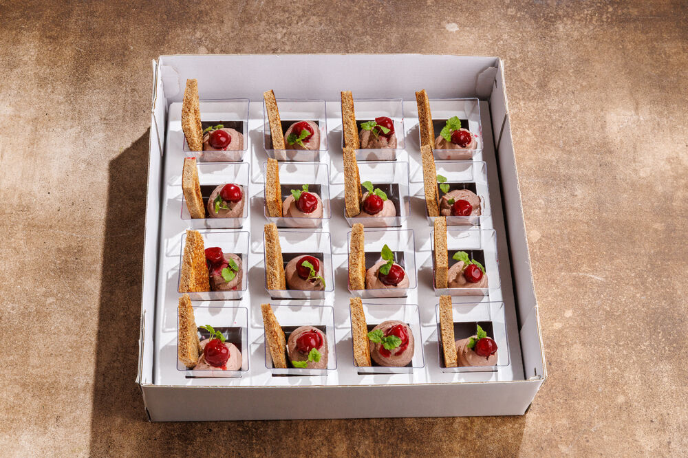 Chicken liver pate with cherry jam and rye toast Box