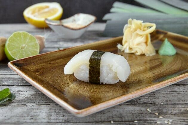 Sushi Scallop