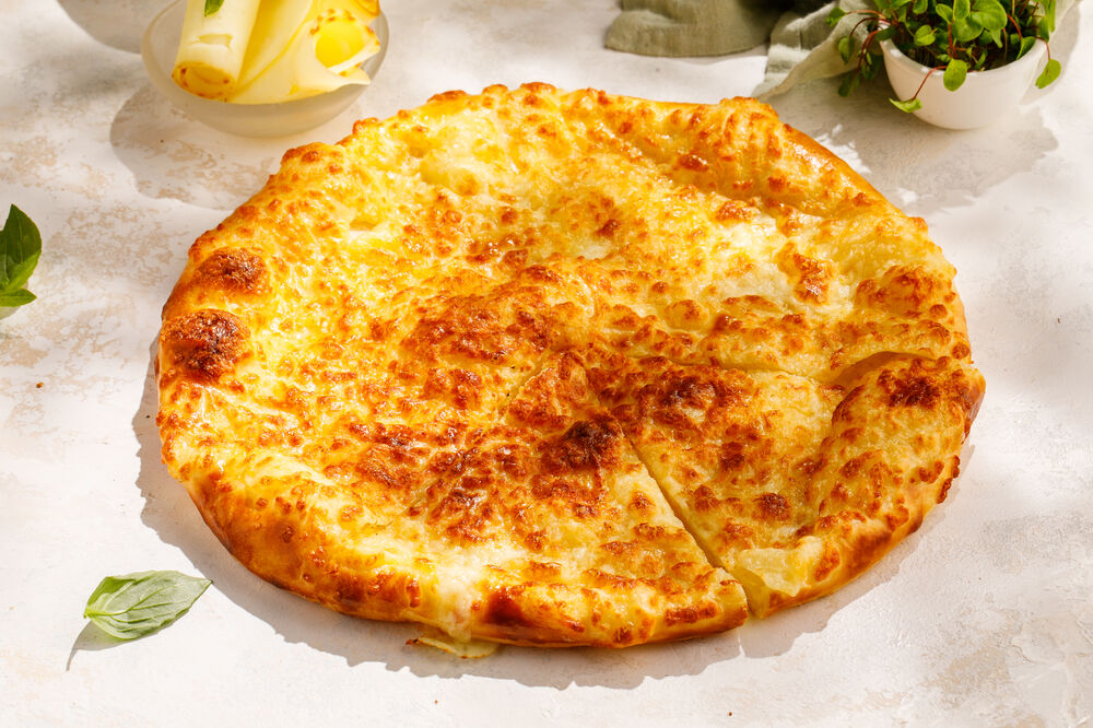 Mingrel style khachapuri