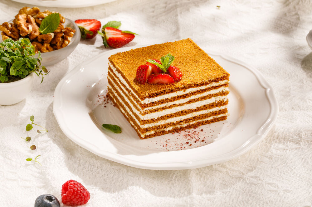 Honey cake