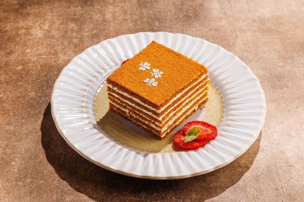 Honey cake