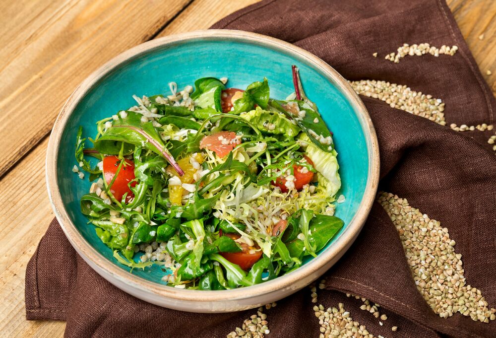 Green buckwheat salad