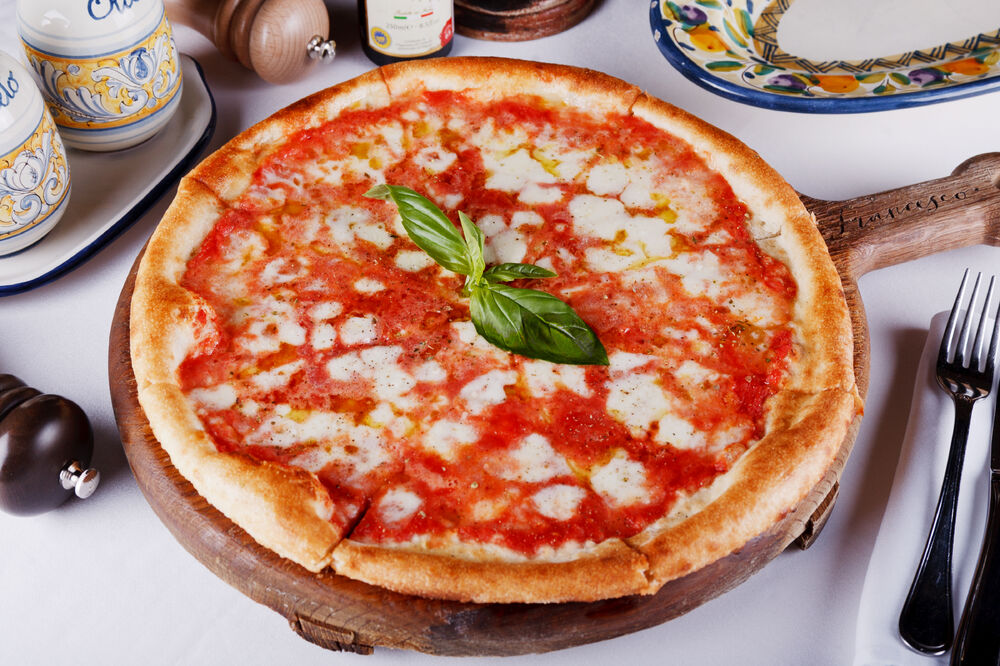 Рizza with Mozzarella Fior de Latte