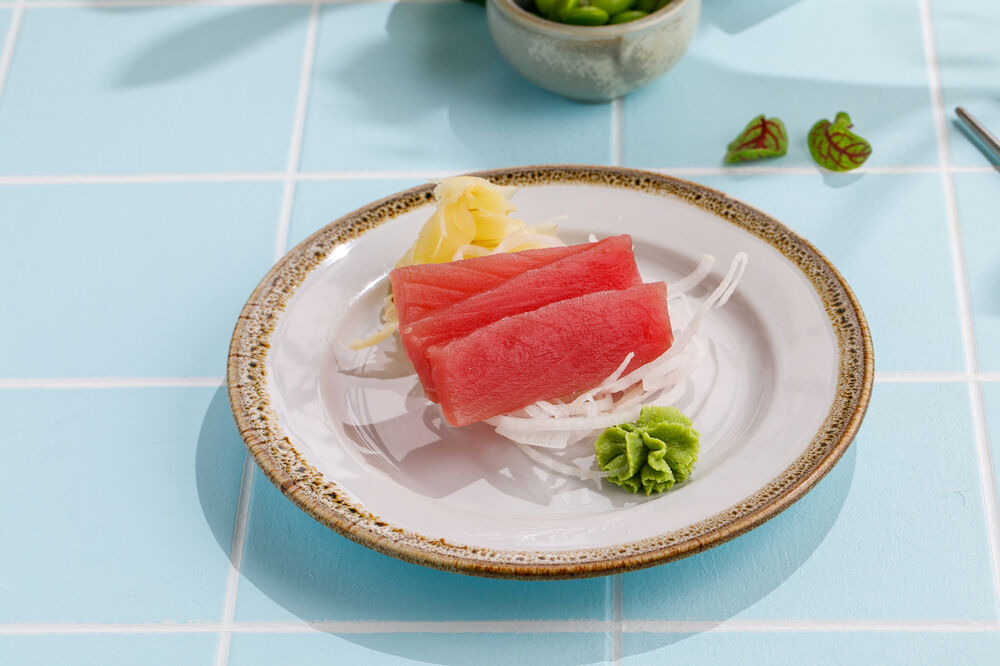 Tuna sashimi