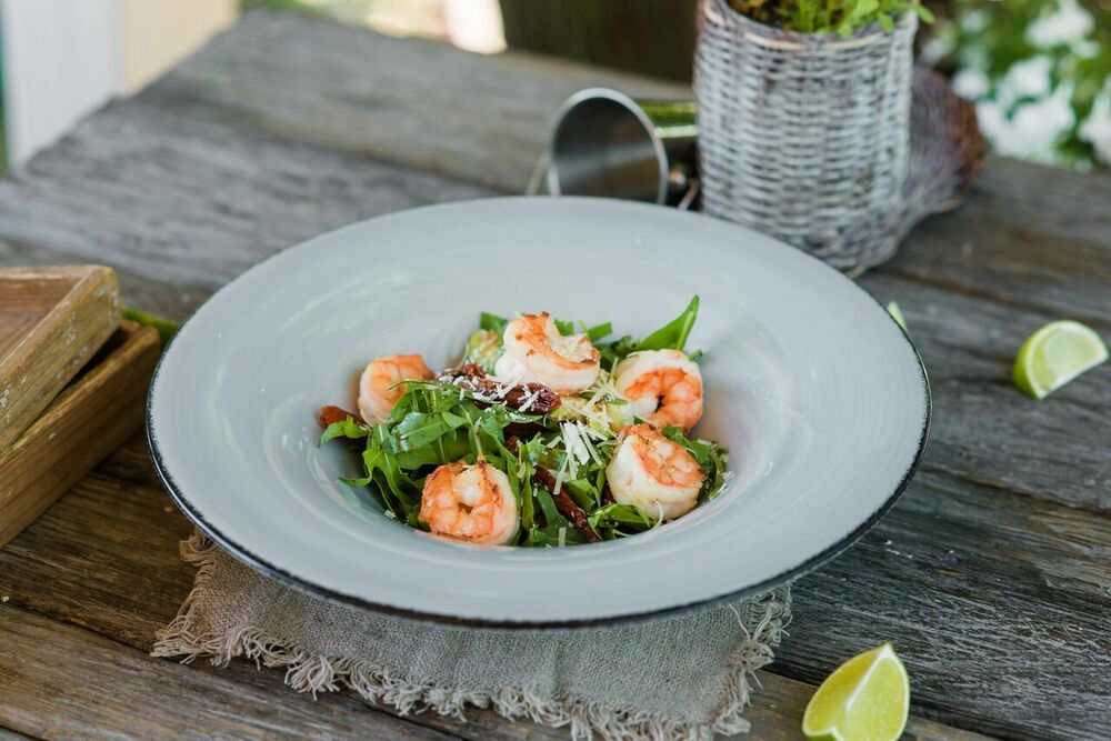 Arugula with shrimp and parmesan