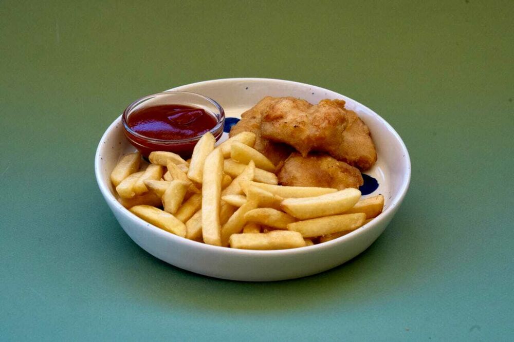 Наггетсы из курочки с картофелем фри