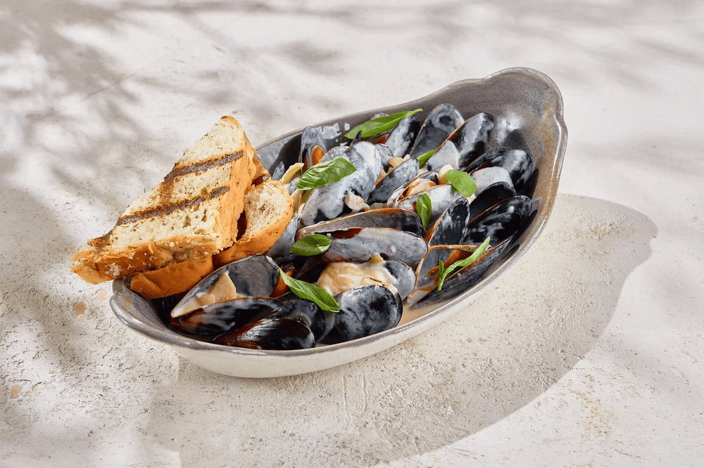 Mussels with ciabatta