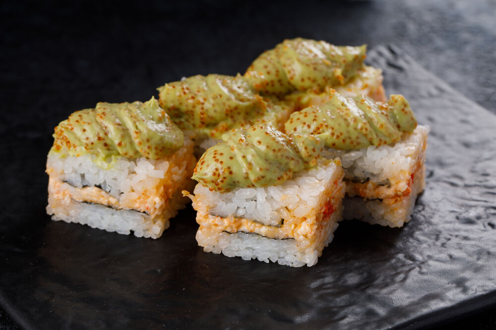  Roll with spicy crab and avocado mousse  on promotion