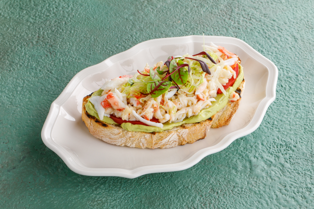 Bruschetta with crab 